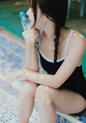 美女文胸视频_蓝光动漫免费观看