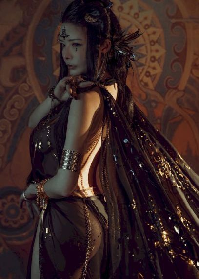 厨房里抱着岳丰满大屁股玉梅_DVD动漫在线观看