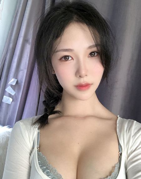 欧美美女人体艺术_高清免费播放