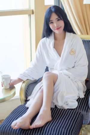 日韩美女精选图片_蓝光电影在线看