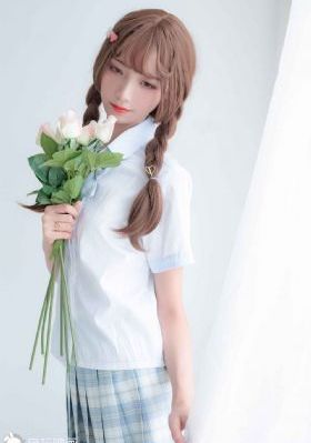 男人女人接吻视频_4K在线播放