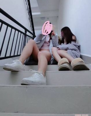 欧美西服街拍女_BD韩语电影全集观看