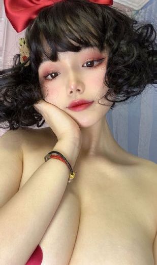色婷婷激情四射_1080高清在线观看