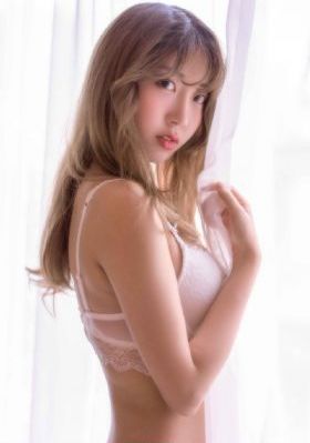 国产极品白丝_HD韩国电影在线观看