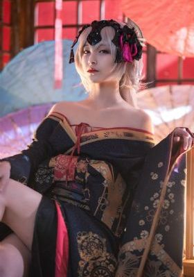 日韩套图社区_BD免费全集观看