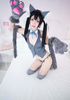 欧美男色男体_全集在线观看